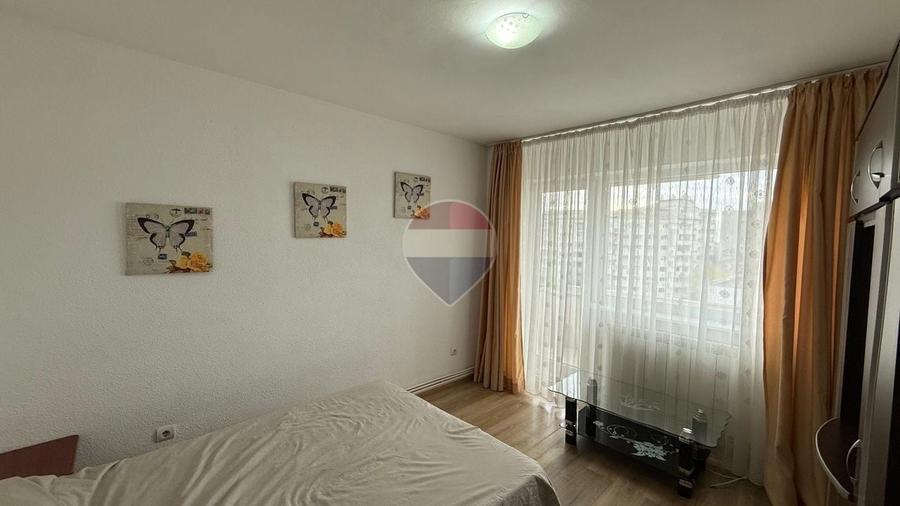 Apartament cu 3 camere decomandat în Ultracentral