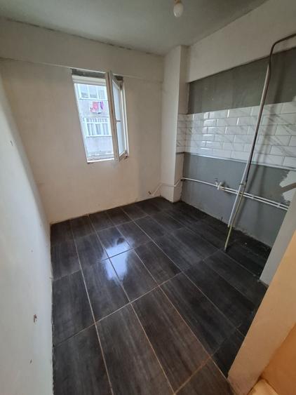 Garsonieră decomandată în Brestei