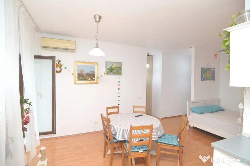 Apartament cu 2 camere semidecomandat în Titan
