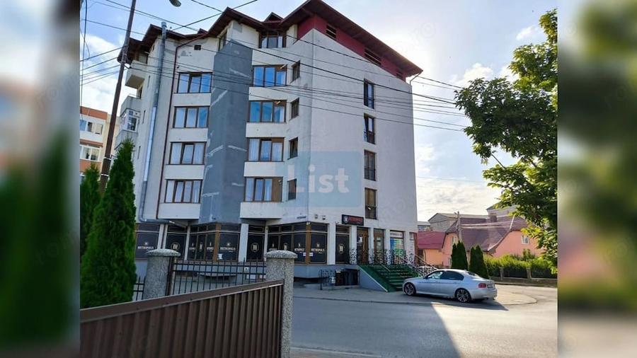 Spațiu comercial, de 85 mp, în Nord