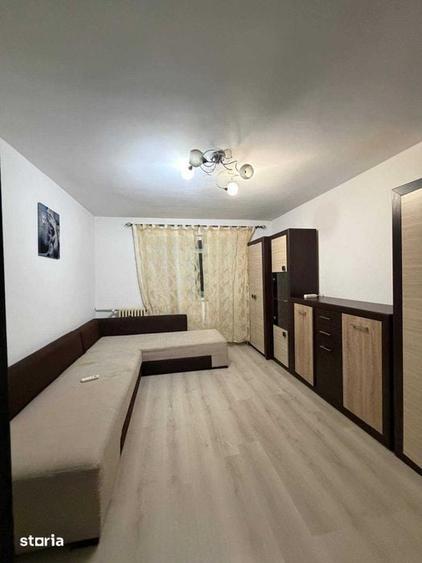 Apartament cu 2 camere decomandat în Podu Roș