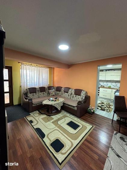 De vanzare casa de locuit si spatiu comercial, 260mp construiti 99000e - 9
