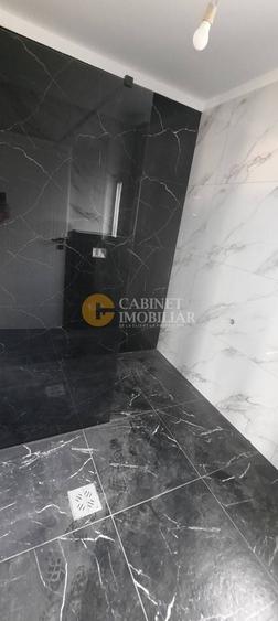 Duplex cu 4 camere cu Canalizare în Valea Adâncă