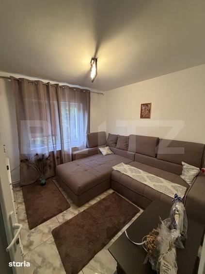 Apartament cu 4 camere în Micro 16