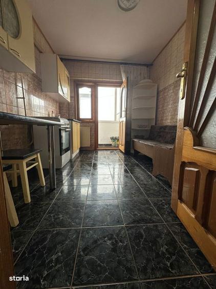 Apartament cu 2 camere decomandat în Viziru 1