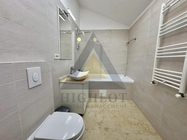 Duplex cu 7 camere cu Piscina în Pipera