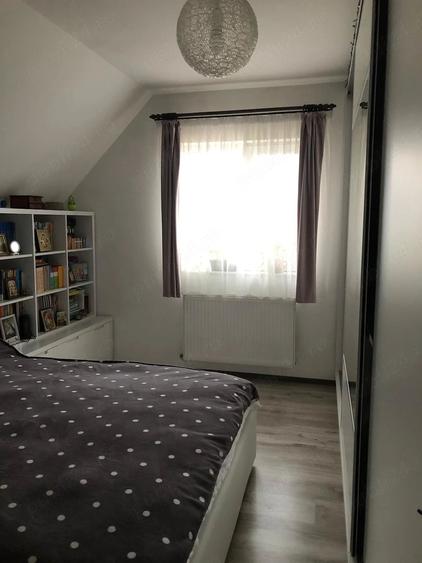 Casă cu 4 camere cu Teren 250 Mp în Geamăna