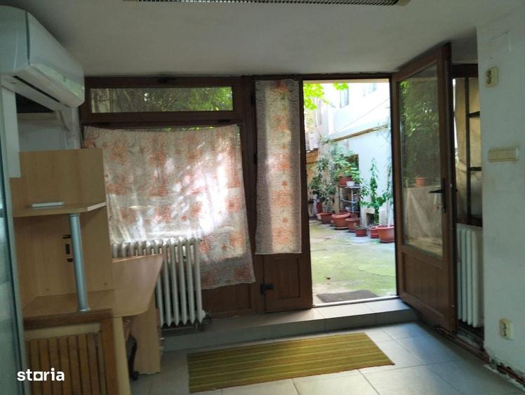 Piata Muncii - Calea Calarasilor , garsoniera in vila , suprafata util - 8