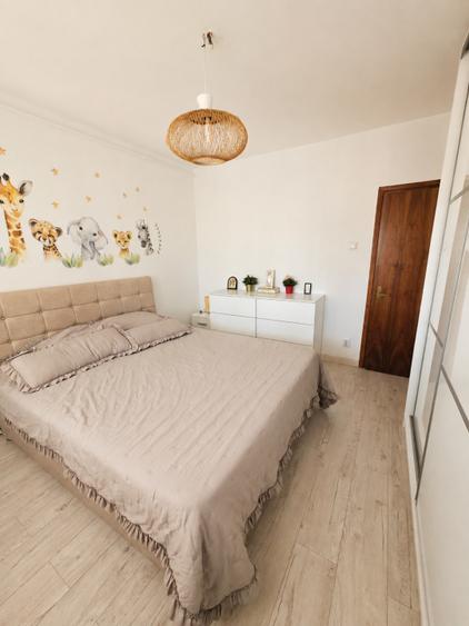 Apartament cu 3 camere decomandat, mobilat în Unirii