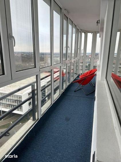 Apartament cu 3 camere semidecomandat în Pantelimon