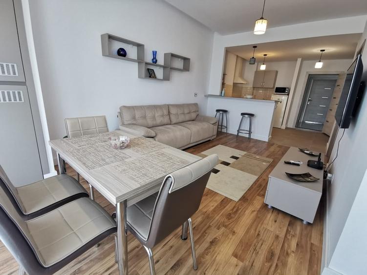 Apartament cu 2 camere semidecomandat în Sud-Est — fotografia 2