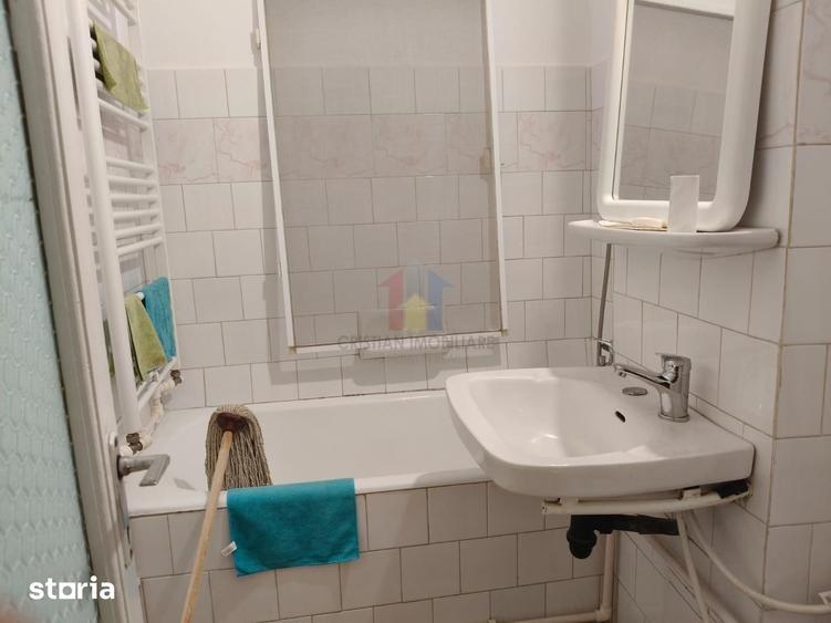 Apartament cu 2 camere semidecomandat în Hipodrom