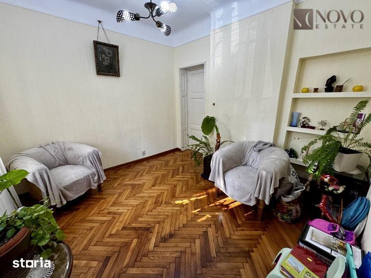 Apartament cu 4 camere decomandat în Eminescu
