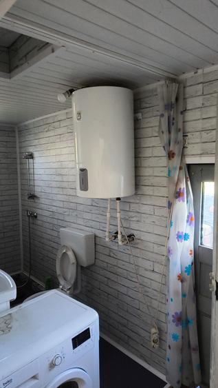 Casă cu 4 camere în Titan
