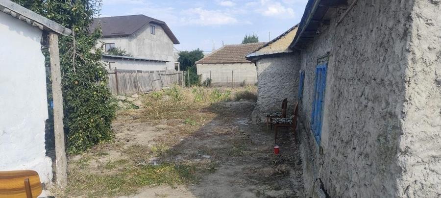 Casă cu 3 camere în Central