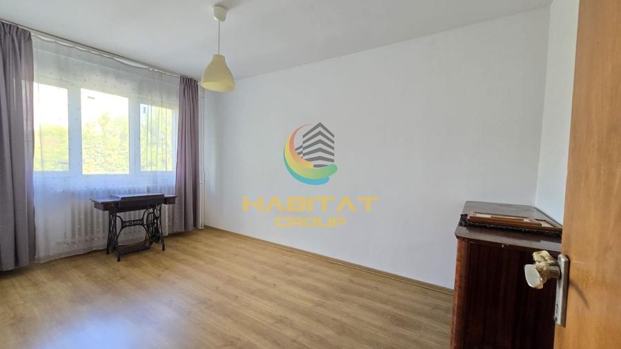 Apartament cu 3 camere decomandat, mobilat în Alexandru Obregia