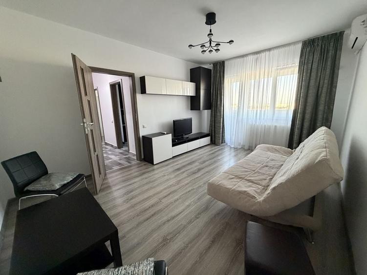 Apartament cu 2 camere decomandat în Păcii