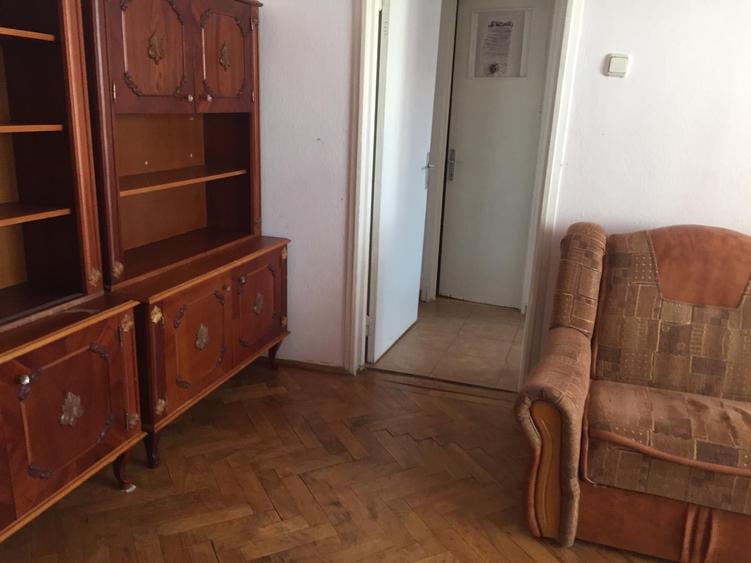Casă cu 2 camere în Central
