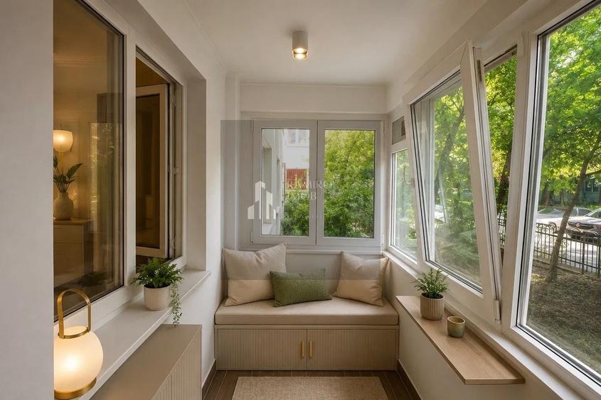 Apartament cu 3 camere decomandat, mobilat în Titan