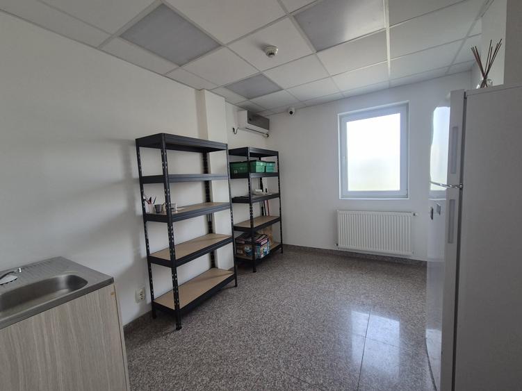 Spațiu comercial, de 50 mp, în Tătărași