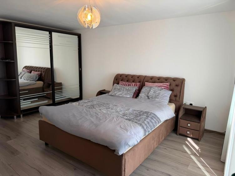 Casă individuală cu 4 camere cu Garaj în Tărlungeni