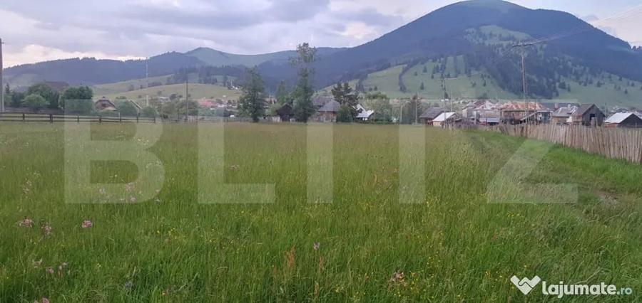 Casă cu 3 camere cu Teren 5747 Mp în Central