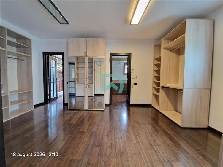 Vila de inchiriat, 7 camere, Green Valley, Brasov - 20