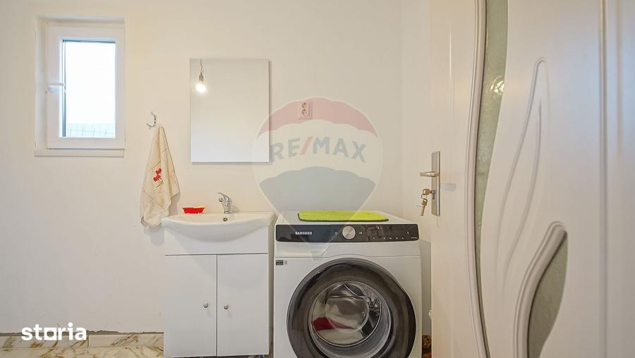 Casă cu 2 camere cu Teren 380 Mp în Hărman