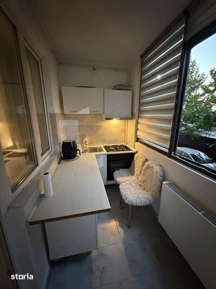Inchiriez garsoniera Militari Residence - autobuz la scara - 5