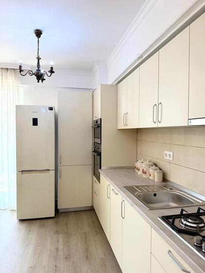 Apartament cu 3 camere decomandat în Pipera