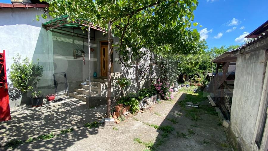 Garsonieră semidecomandată, mobilată în Tolstoi