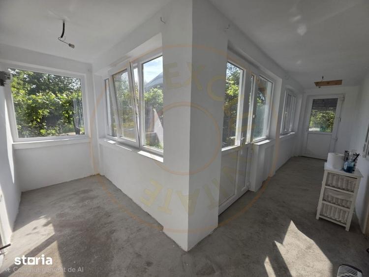 Casă cu 2 camere cu Teren 7350 Mp în Valea Vinului