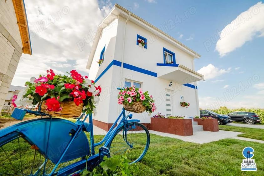 Casă cu 5 camere cu Teren 260 Mp în Cumpăna
