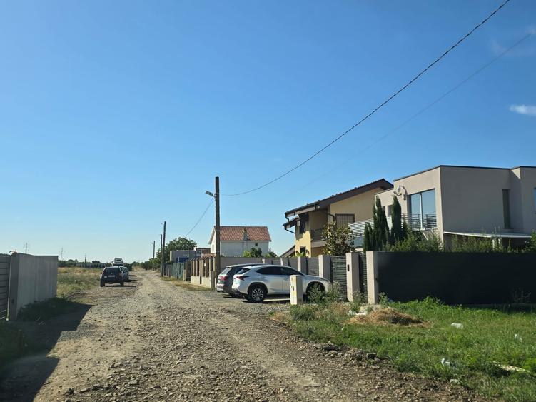 Teren Construcții intravilan de 1000 mp, în Km 5