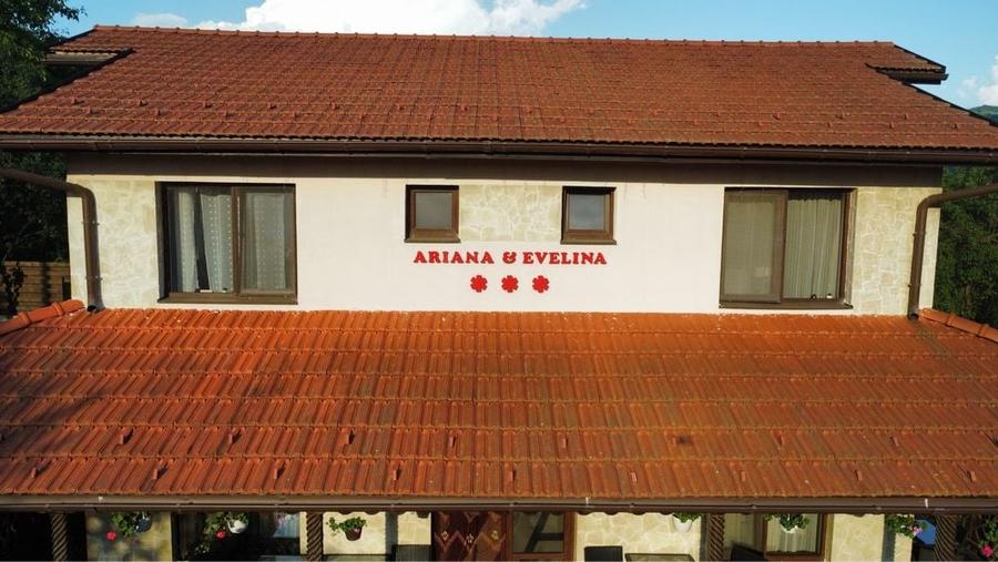 Casă cu 4 camere cu Teren 1200 Mp în Fizeșu Gherlii