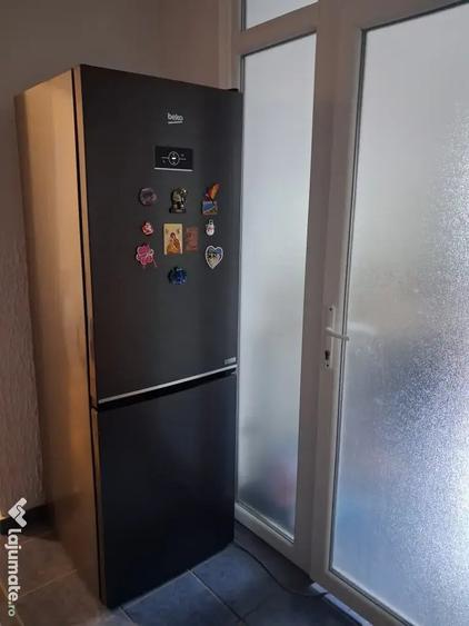 Apartament cu 3 camere decomandat în 8 Martie