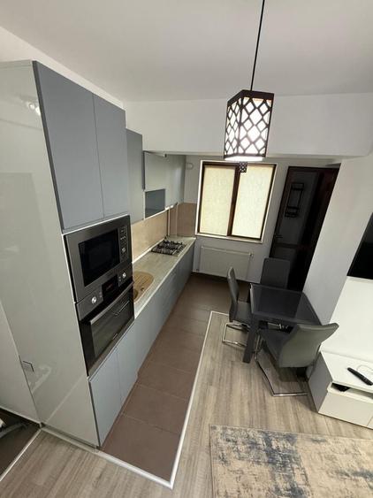Apartament cu 2 camere semidecomandat în Exterior Vest