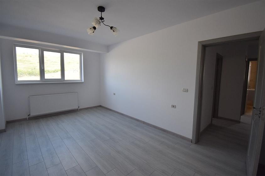 Apartament cu 2 camere decomandat în Bucium