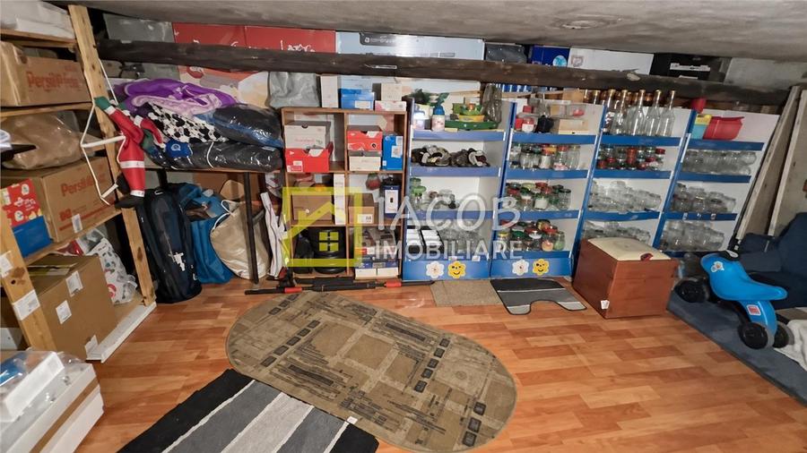 Apartament cu 2 camere semidecomandat în Mioriței