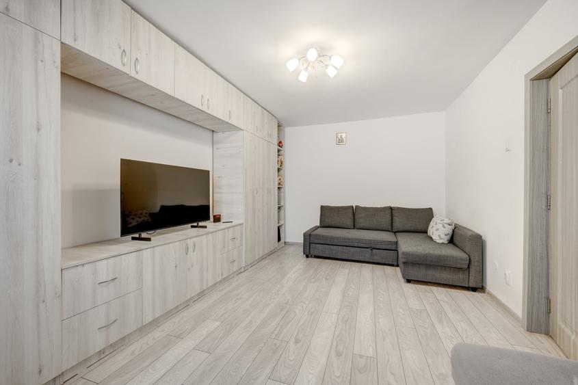 Apartament cu 2 camere decomandat în Tineretului