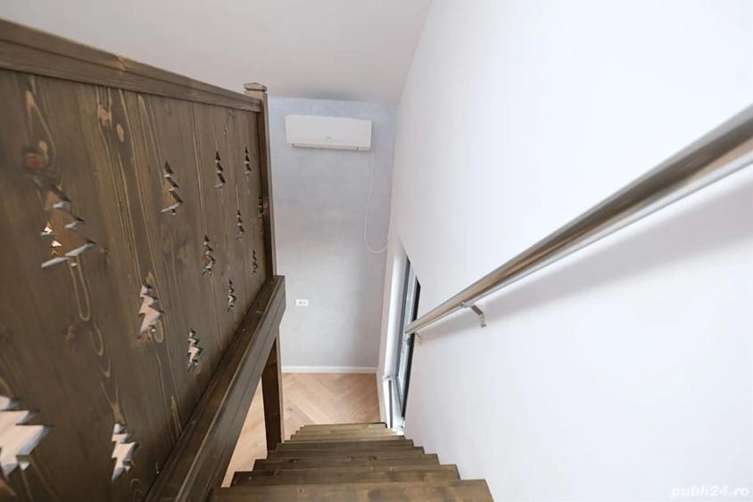 Apartament cu 3 camere decomandat, mobilat în Central