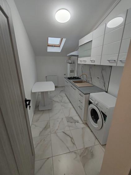 Apartament cu 2 camere decomandat, mobilat în Chiajna