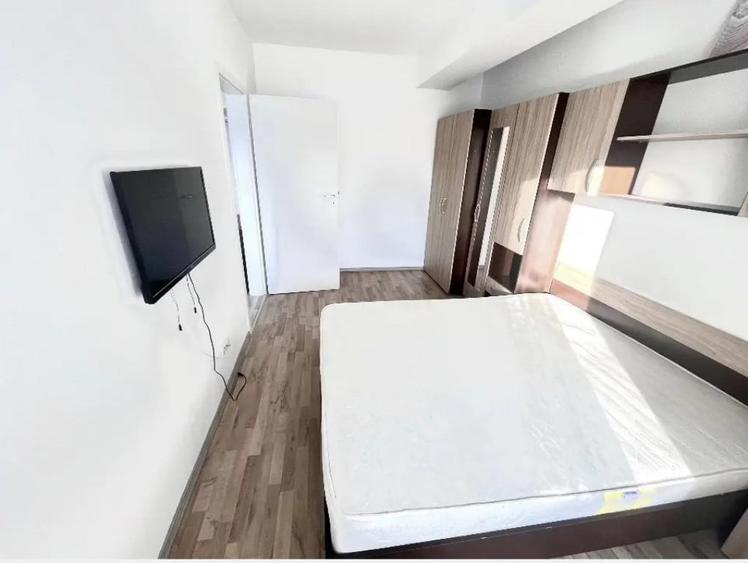 Apartament cu 2 camere nedecomandat în Răcădău