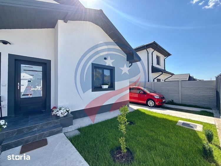 Casă cu 3 camere cu Teren 250 Mp în Malu Mare