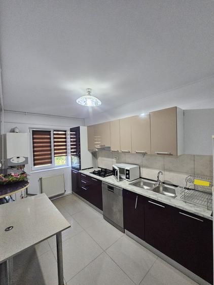 Apartament cu 3 camere în City Park Mall