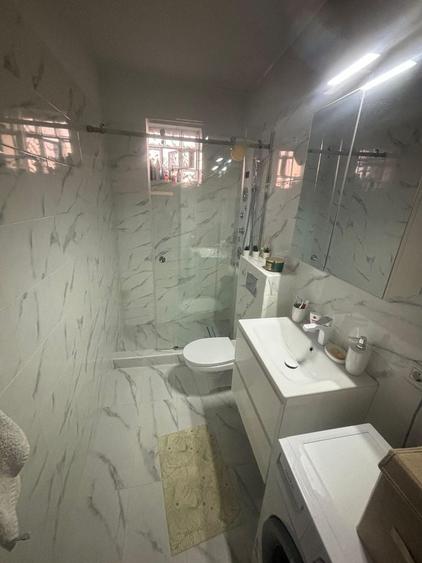 Apartament cu 2 camere decomandat în 1 Mai