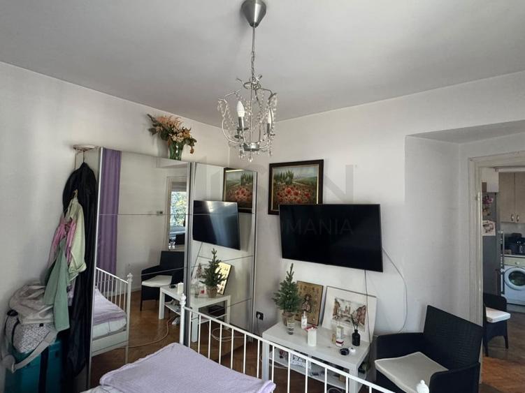 Apartament cu 2 camere semidecomandat în Cișmigiu