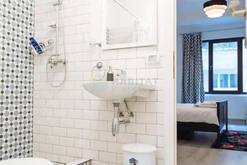 Apartament cu 4 camere decomandat, mobilat în Universitate