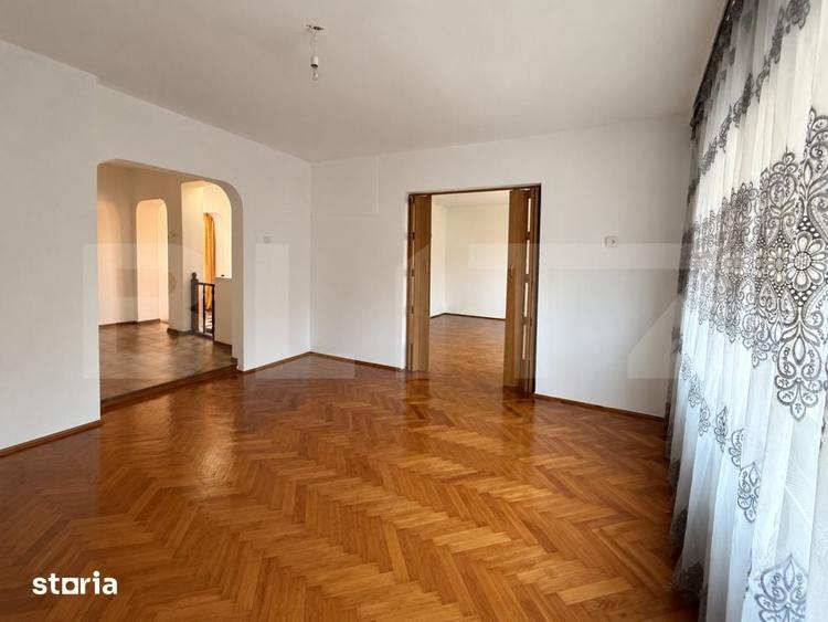 Casă cu 4 camere cu Teren 237 Mp în 14 Mai