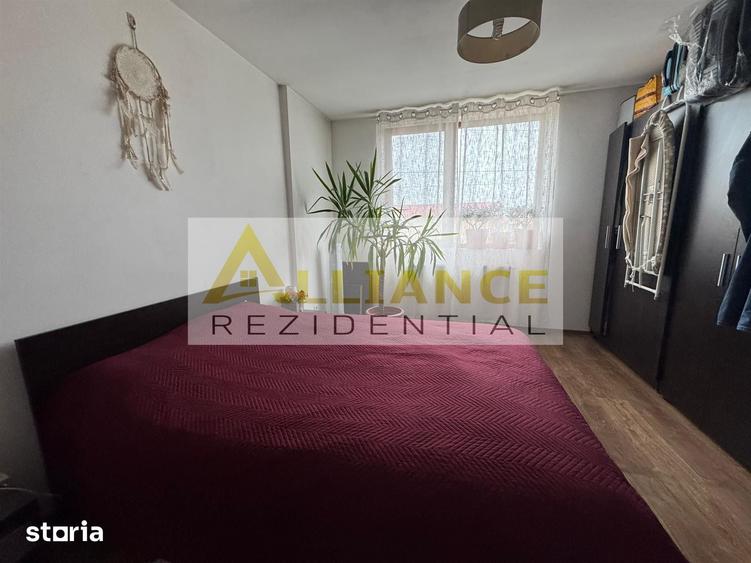 Apartament cu 3 camere în Central — fotografia 1